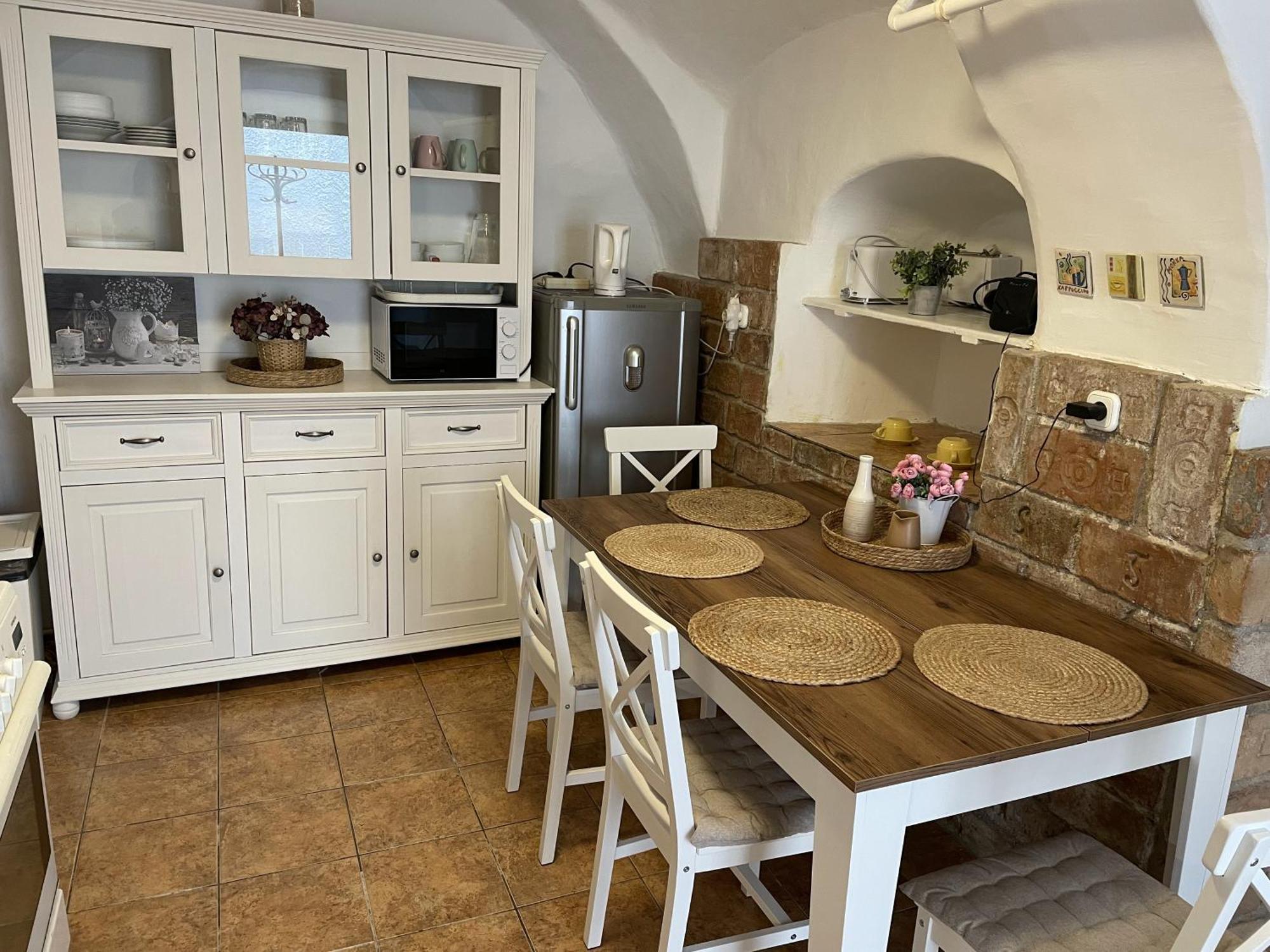 Takacs Vendeghaz 2 Apartment Sopron Luaran gambar